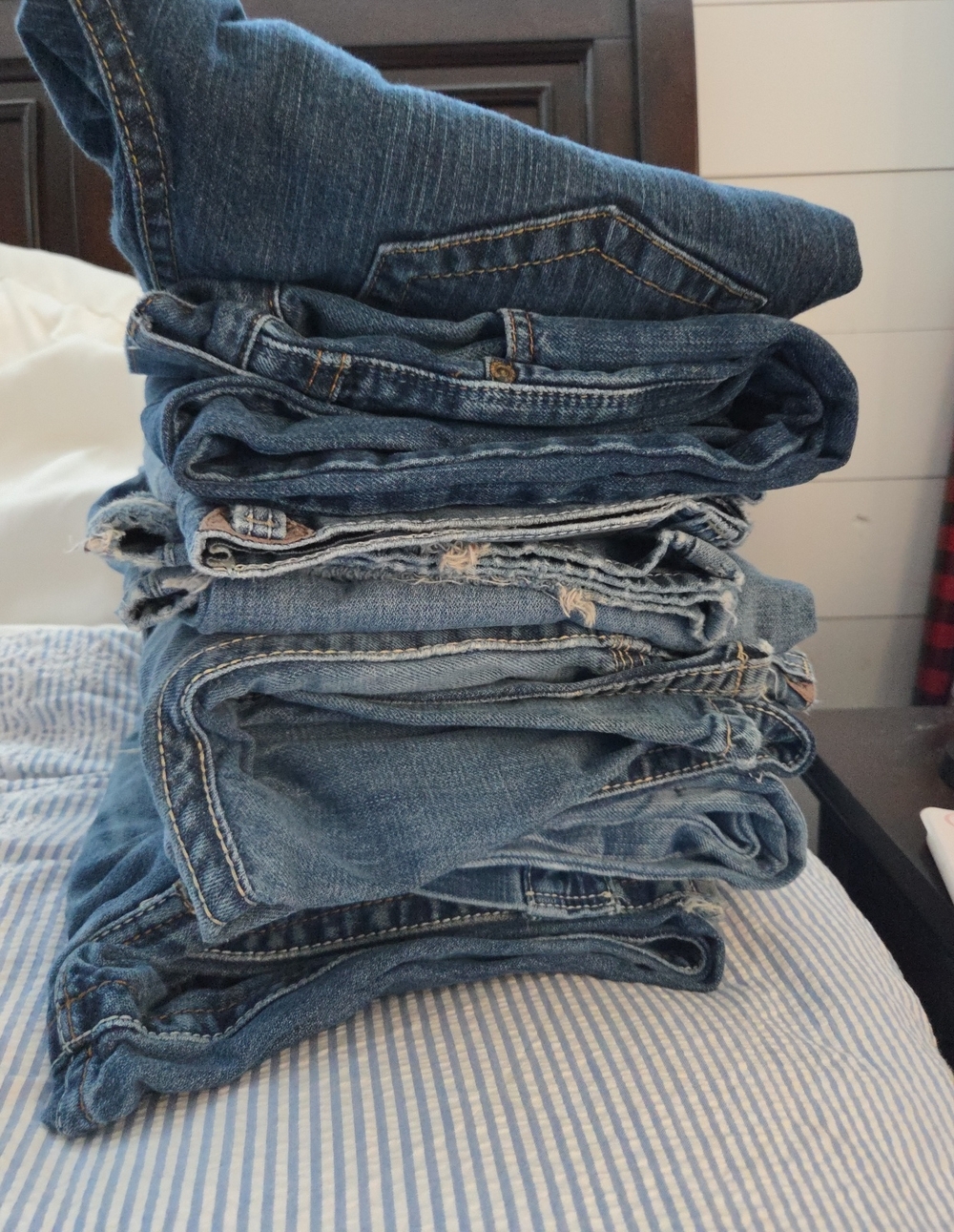 Men's Ariat Work jeans 34x32 and 33x32